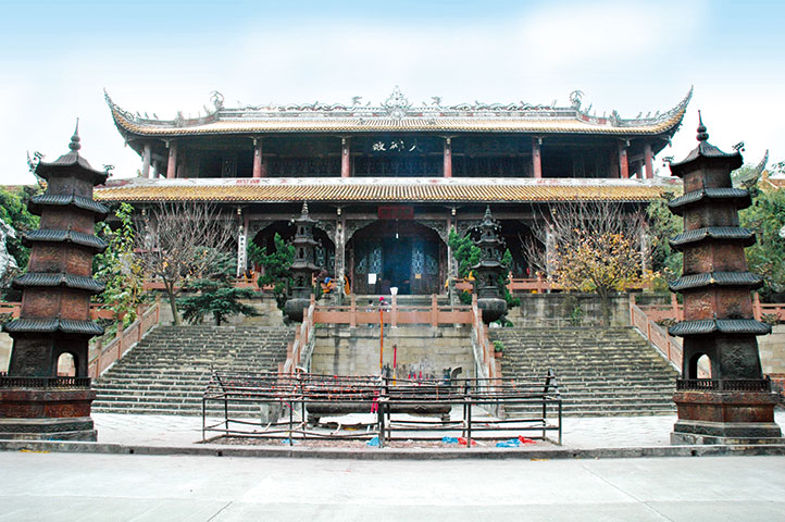 綿陽市聖水寺大殿